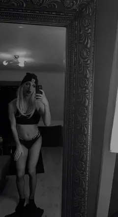 OnlyFans account  alwaysdezzy avatar 1