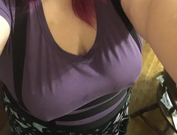 OnlyFans account  mrs.peachscreamycandys avatar 1