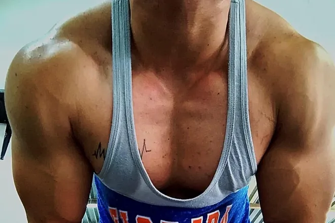 OnlyFans cuenta chino.m1 header 2