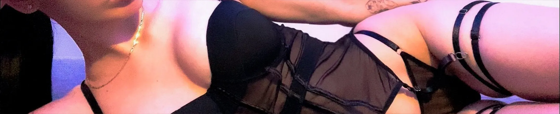 OnlyFans cuenta thearianalopes header 2