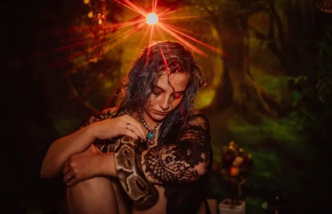 OnlyFans cuenta iron_lily header 2