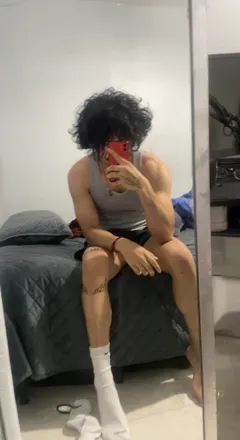 OnlyFans cuenta maybemarv header 2