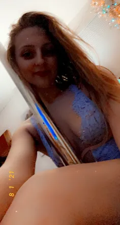 OnlyFans cuenta briirubyredd header 2