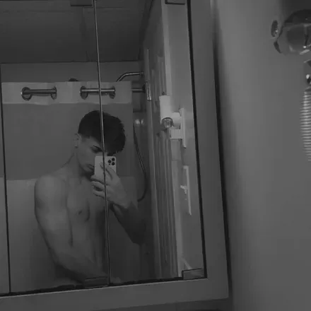 OnlyFans cuenta nickfreeaccccc avatar 1