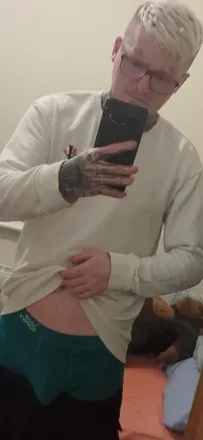 OnlyFans account  tattedhairdresser avatar 1