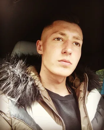 OnlyFans cuenta alex_hung header 2