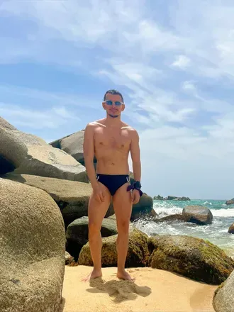 OnlyFans account  x_pipe avatar 1