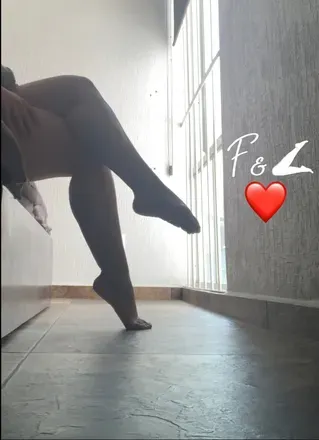 OnlyFans cuenta feetsandlegslove avatar 1