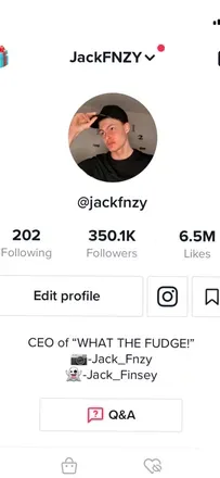 OnlyFans cuenta j-fnzy header 2