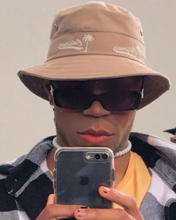 OnlyFans cuenta victorherrera2000 header 2