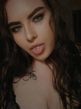OnlyFans cuenta bustyalisaxoxo header 2