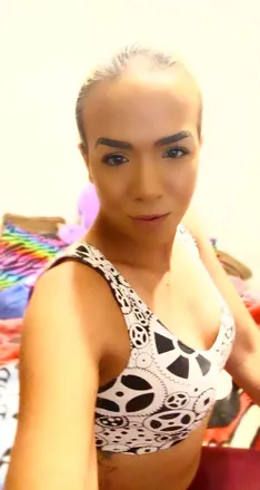 OnlyFans account  tsvivanee header 2