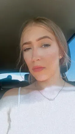 OnlyFans account  xlunaxxx avatar 1