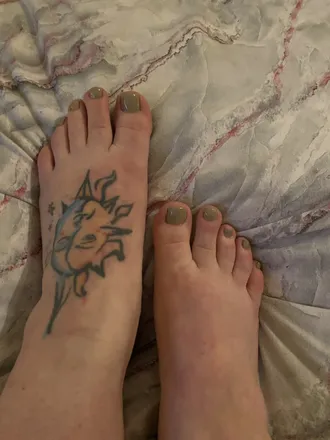 OnlyFans cuenta whatcouldfeetdo header 2