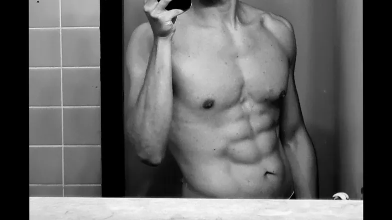 OnlyFans cuenta qpiohdu88 header 2