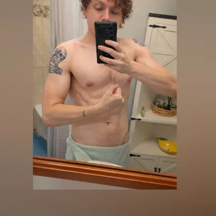 OnlyFans account  kingofhazecensored avatar 1