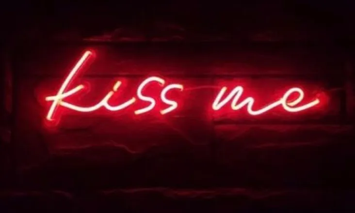 OnlyFans cuenta honeykurlz header 2