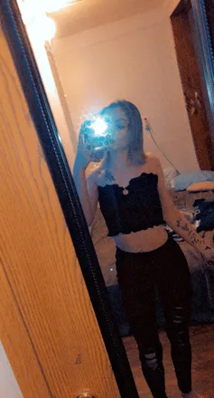 OnlyFans cuenta bbyxbella header 2
