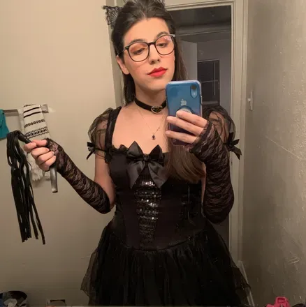OnlyFans cuenta elliebellie6969 header 2