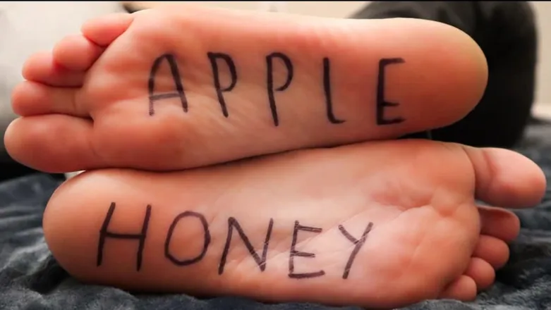 OnlyFans cuenta appleandhoney header 1