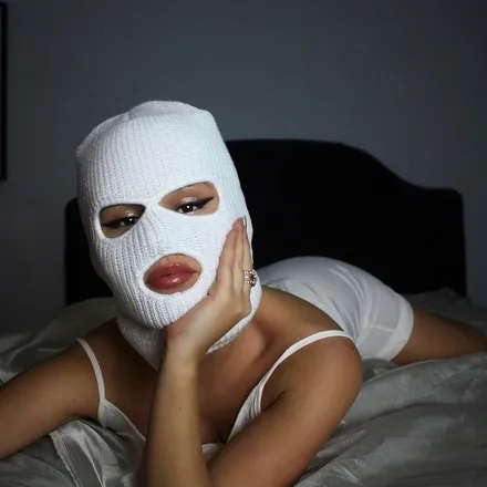 OnlyFans cuenta jessamberk header 2
