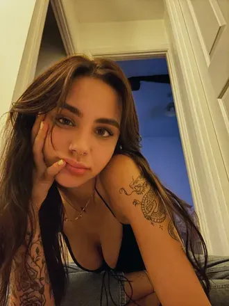 OnlyFans cuenta bellealexandra avatar 1