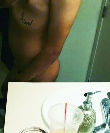 OnlyFans cuenta i_know_right_69 avatar 1