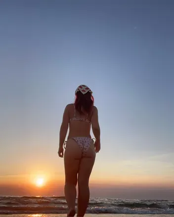 OnlyFans account  thetinytay avatar 1