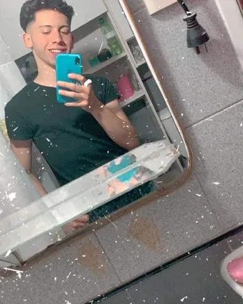 OnlyFans cuenta u181719042 header 2