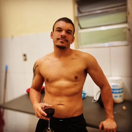 OnlyFans cuenta cris086 header 2