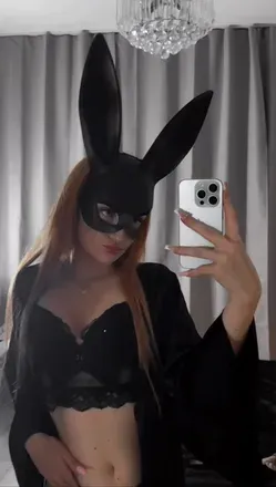 OnlyFans cuenta yourchiara avatar 1