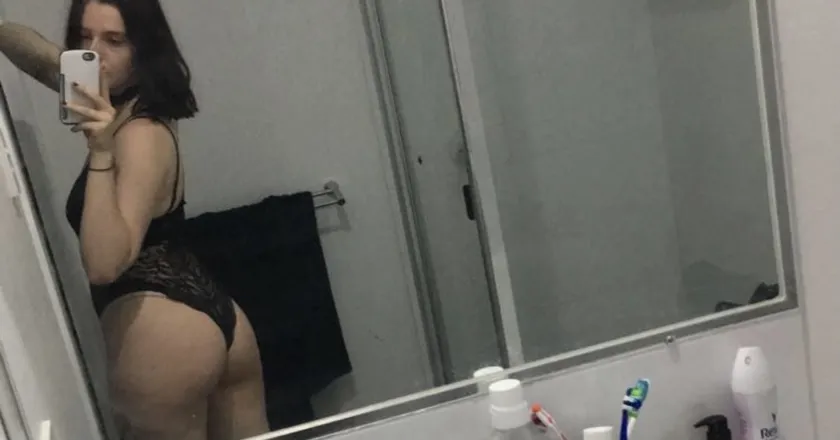 OnlyFans cuenta casshiaaa header 2