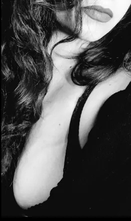 OnlyFans cuenta carmesi08 header 2