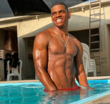 OnlyFans cuenta blackboylatino header 2