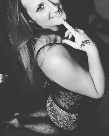OnlyFans cuenta justatease69 avatar 1