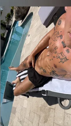 OnlyFans cuenta kade_reese header 2
