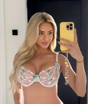 OnlyFans cuenta oliviatalar avatar 1