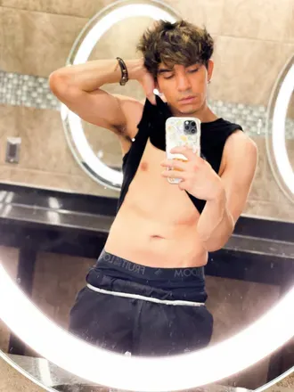 OnlyFans account  hunter_andre001 avatar 1