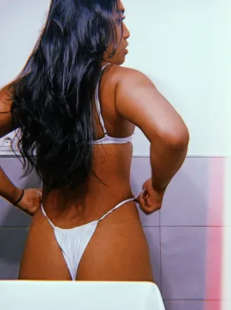 OnlyFans cuenta baby_arii avatar 1