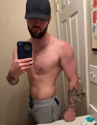 OnlyFans account  itslinkx avatar 1