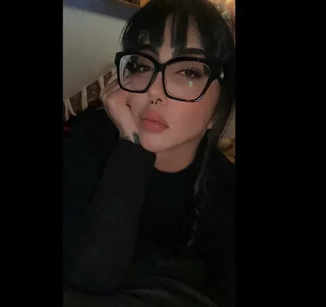 OnlyFans cuenta shile.e avatar 1