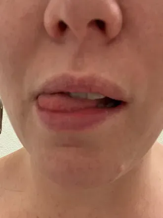 OnlyFans account  littlefairyfeet11 header 2