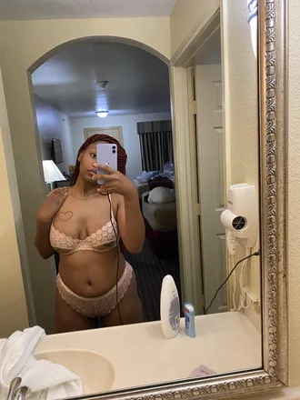 OnlyFans cuenta quinay.xx header 2