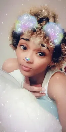 OnlyFans cuenta dez-uh-rey header 2