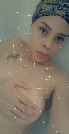 OnlyFans cuenta greeneyedbeauty93 avatar 1