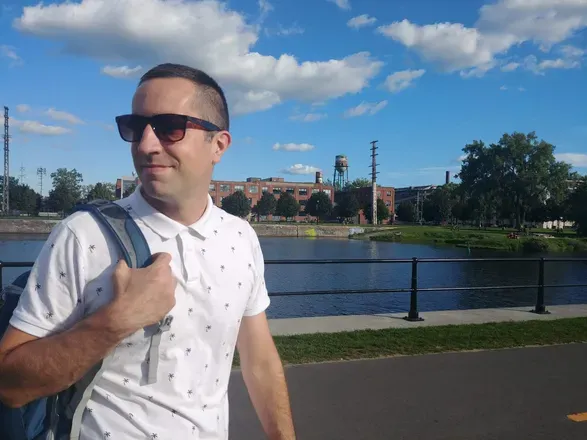 OnlyFans cuenta stevekinkyguy header 1