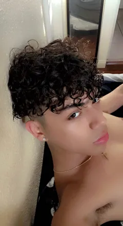 OnlyFans cuenta johnnyj.19 header 2