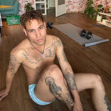 OnlyFans cuenta skyboyricardo avatar 1