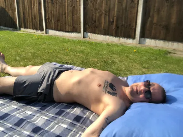 OnlyFans cuenta dadbod9999 avatar 1