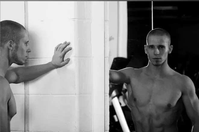 OnlyFans cuenta thenaughtystuntman header 2